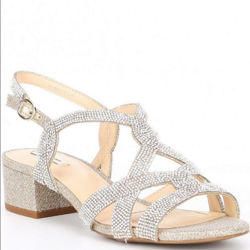 NWOT Alex Marie square heel